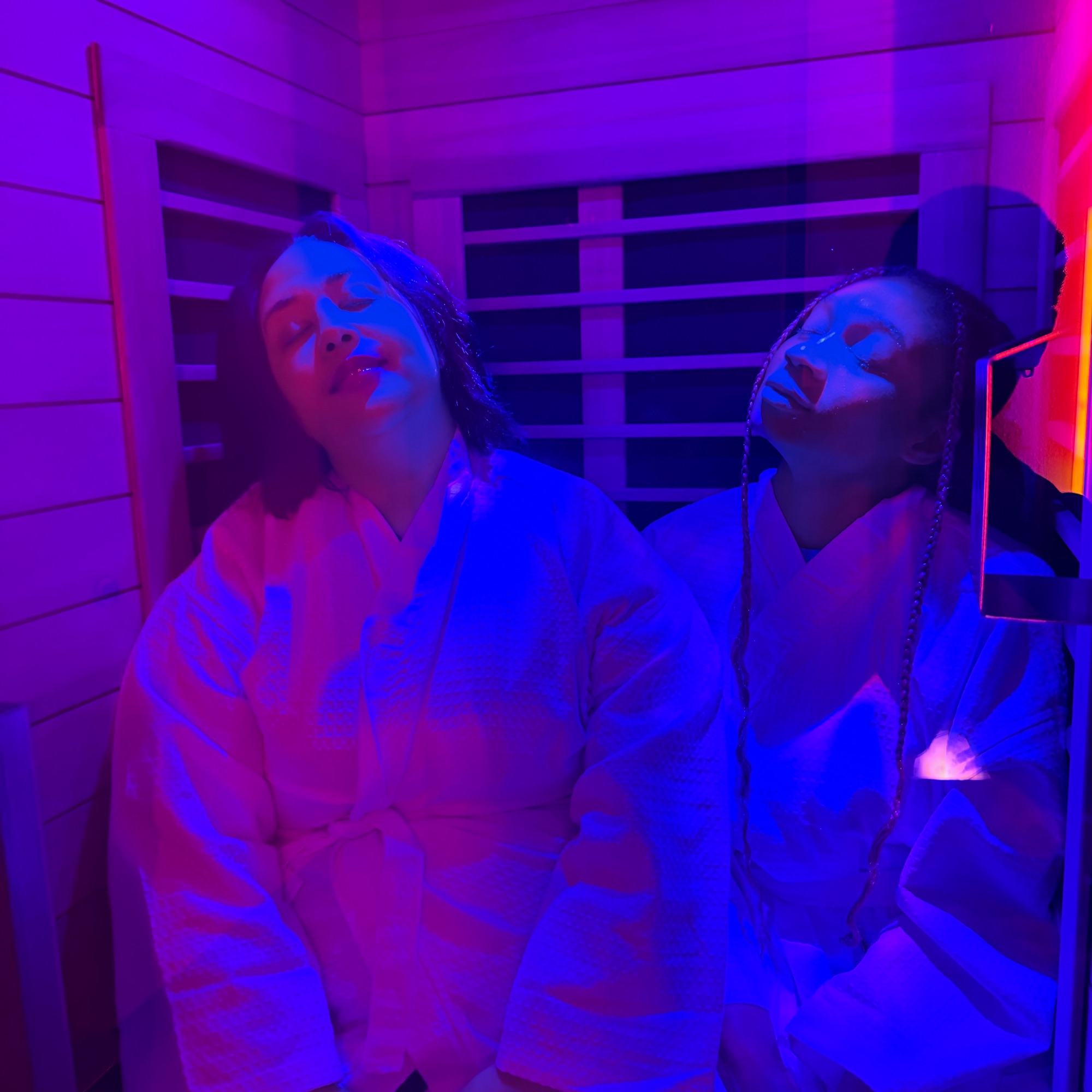 Biohacking for Busy Professionals: Red Light Therapy, Salt Therapy, and Simple Upgrades That Actually Work