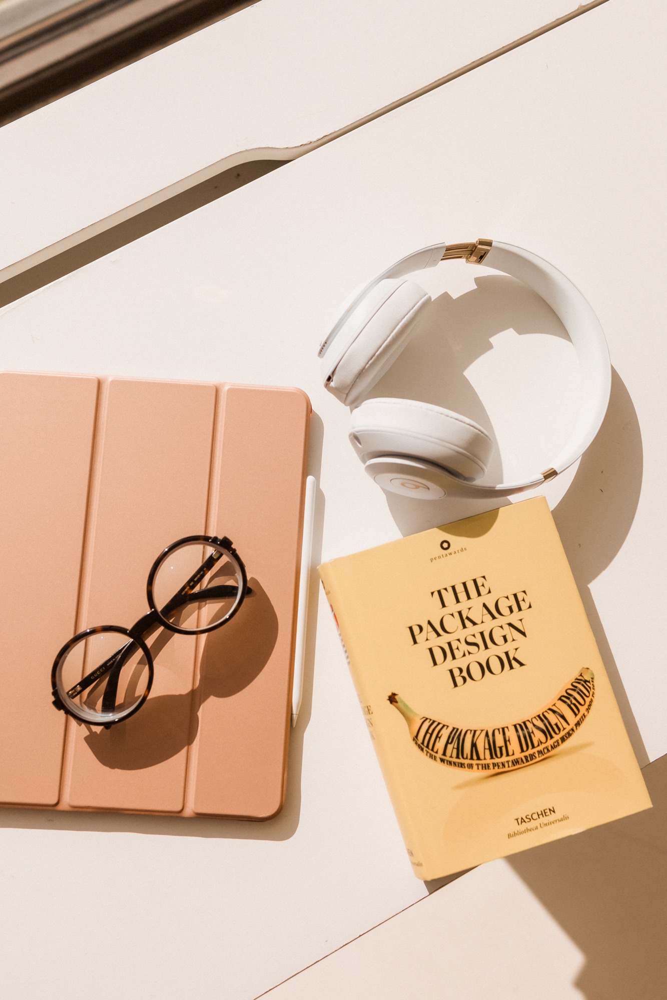 How to Choose the Right Branding Company (and Avoid Getting Catfished by Canva Cowboys)